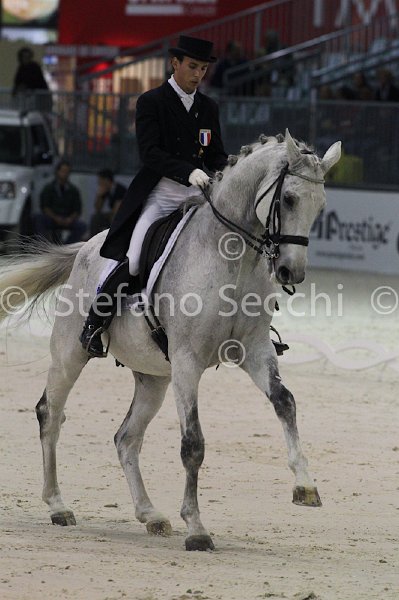 DUPERDU_PASSE PARTOUT_MILANO_2011_SS3_9596.jpg